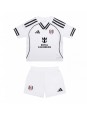 Fulham Replika Hemmakläder Barn 2025-26 Kortärmad (+ byxor)